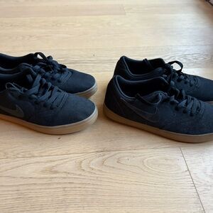 2 pair of Nike youth Black and Brown Sneakers, size youth 6 & youth 7